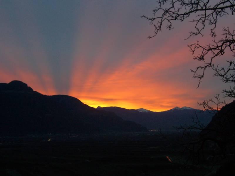 Sonnenaufgang in Wintermonaten